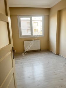 Baron Emlak Dan Yeşil Mahallede Satılık Daire Ara Kat