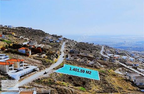 İzmir Foça 2 Villaya Uygun Deniz Manzaralı Arsa