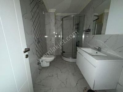 Çayırova Arpalist Konutlarında 1+1 Boş Daire