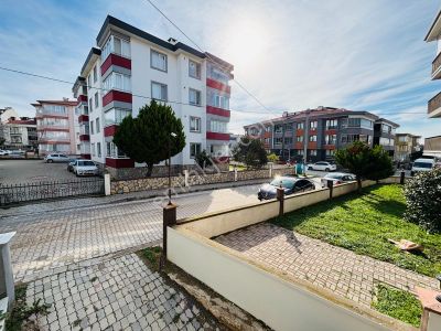 Sevinç'ten İhsaniye Mahallesi Siteler Bölgesi Garajlı 3+1