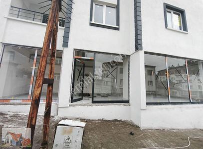 Mk Yapı Emlak'tan Kiralık İşyeri