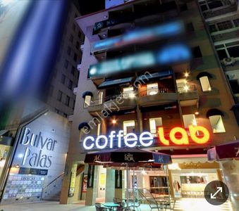 Realty World'dan Çankaya Kızılay'da Arakat 2+1 Eşyalı Devren Kiralık Ofis