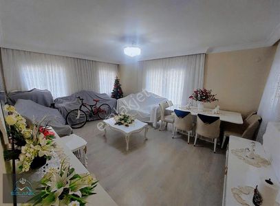 Selanik'ten Genç Binada 3+1 Kapalı Mutfak Her Kat Tek Daire