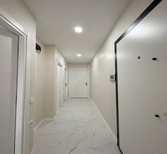 Pusula Yapı'dan Kuran Kursu Caddesi'nde Kiralık 2+1 Ara Kat!!!