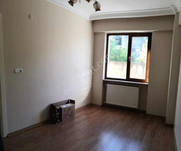 Tevfik Bey Mahallesi'nde 2 + 1 Daire