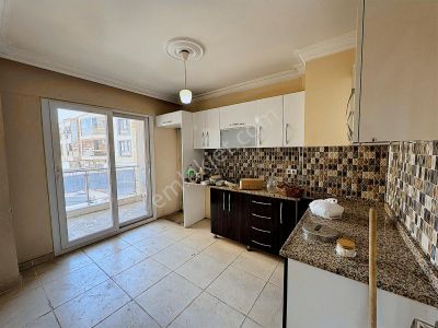 İşlek Cadde Üzeri Yatırıma Uygun Satılık Daire