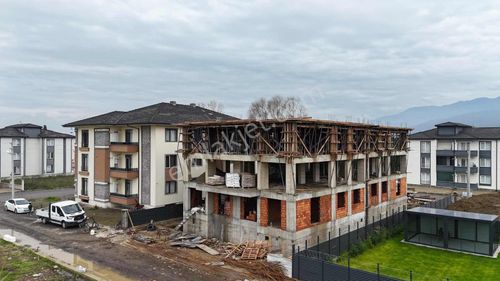 Aker Emlaktan Akyazının En Lüks Daireleri