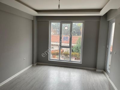 Bursa Osmangazi Emek Zekai Gümüşdişte Kiralık 130 M2 3+1 Dubleks Daire