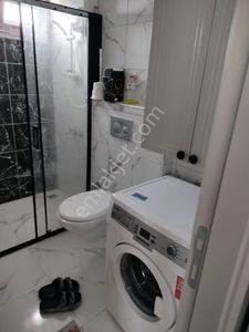 Adana Sarıçam Çınarlıda Cadde Üzerinde 1+1 Eşyalı Kiralık Fırsat Daire