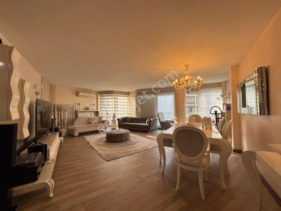 Alsancak Gündoğdu Meydanı Yakını Lüks Eşyalı 3+1 Kiralık Daire