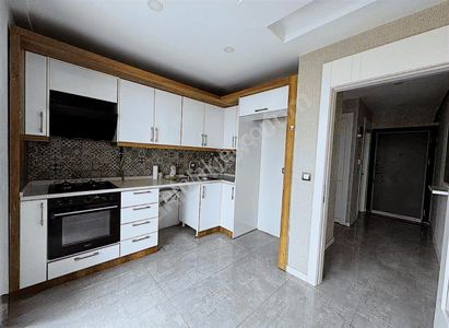 Güneş Emlatan Winston Awm Ye Yürüme Mesafesinde Satılık Daire