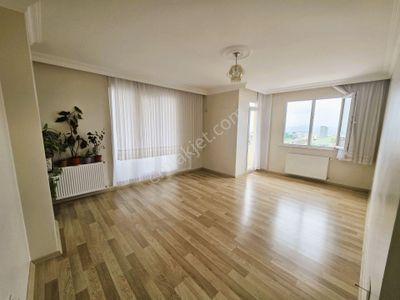 Doğan Emlak 'tan Ortadağda Kiralık Manzaralı 3+1 Arakat Daire