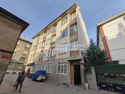 Şems Tebrizi Mahallesi'nde Oteller Mevkine Yakın 3+1 Zemin Kombi