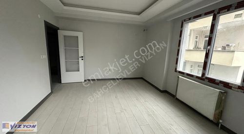 Bahçelievler Kocasinan Satılık 2+1 Site İçinde Otoparklı Daire.