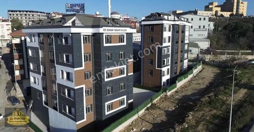 Duman İnşaat Emlak Ofisinden | Arnavutköy Merkezde Satılık 2+1