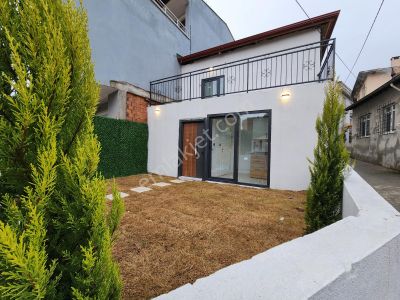 Kumsaldan Kızılkeçili'de Köy Havası Eşliğinde_1+1_bahçeli Daire!