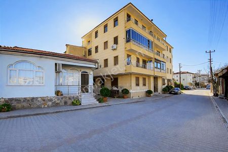 Dağlı !gayrimenkul'den 3+1 Cadde Üzeri Fırsat Daire!!