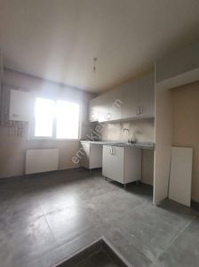 Kavacık Dörtyola Yakın 80 M 2+1 Yüksek Giriş Daire
