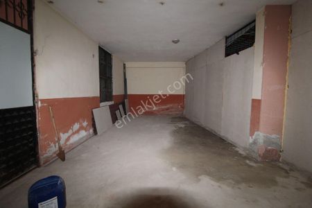 Aslan'dan Pozcu Da Merkezi Konuda 200 M2 Kiralık Depo