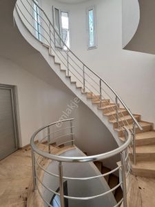 Bodrum Merkezde Yıllık Kiralık 3+1 Büyük Tipi Daire