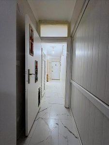 Buca Fırat Mah. 2+0 82 Doğalgazlı Köşe Daire