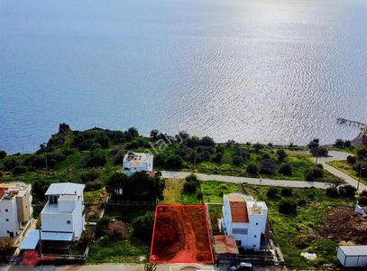 Çandarlı Eyko'da Denize Sıfır Önü Kapanmaz Deniz Manzaralı Arsa