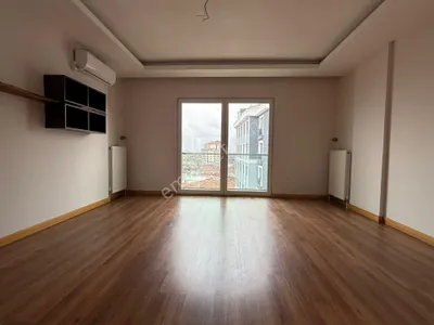 Bağcılar Güneşli Mahallesi Site İçinde Kiralık 3+1 Dubleks Daire