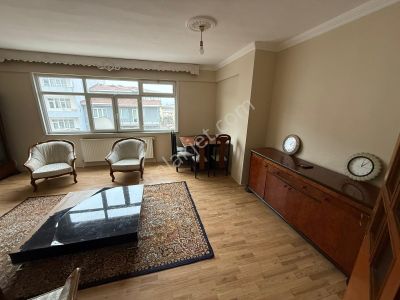 Emek Emlak'tan Mimar Sinan Mah.de Kiralık 2+1 Eşyalı Daire