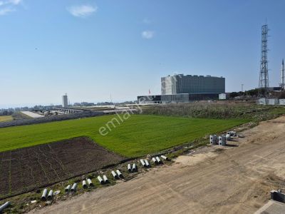 Delux'den Atatürk'te Deniz Manzaralı Ayrı Mutfaklı Kiralık 1+1