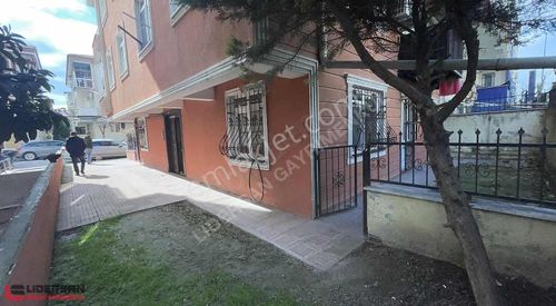 Avcılar Cihangir'de Bahçe Kullanımlı Satılık 1+1 Daire