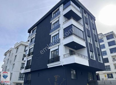 İncesu Yalı Da Sahile 5 Dk. Mesafede Ar Kat 2+1 Fırsat Daire