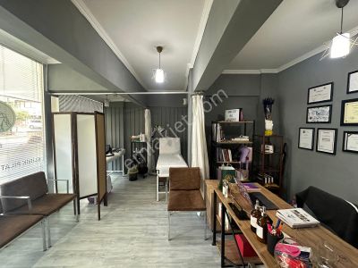 Maltepe İdaeltepe'de 60m2 Şahane Kullanışlı Satılık Dükkan