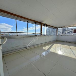 Beylikdüzü Yakuplu Mah'de Eşyalı 2+1 Kiralık Daire