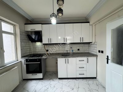 Merpa Emlak2tan Fevzi Paşa Mah'de Kiralık 3+1 Öncephe Daire