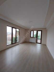 Kocaeli Gölcük Piyalepaşa Mahallesi Kiralık 2+1 Arakat Daire