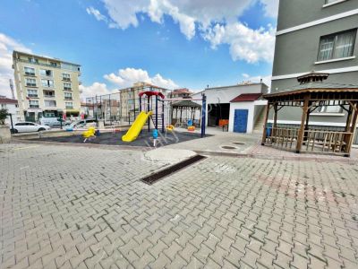 Menderes'te Daha Genşi Yok-7/24 Güvenlkli Sitede 150m2 3.5+1