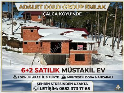 Adalet Gold Group Emlak'tan Çalca Köyü'nde 1 Dönüm Arazi İle Birlikte Satılık 6+2 Müstakil Ev