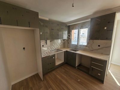 Kıyıvoyu Akdeniz Okulları Civarı Sıfır 2+1 Açık Mutfak Satılık