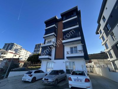 Deka Gayrimenkul'den Deniz Mazaralı Kiracılı Arakat 1+1