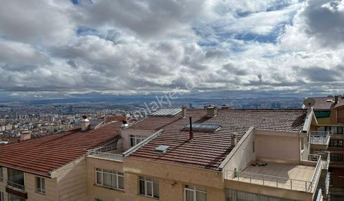 Esertepede 3+1 Kat Konumunda Manzaralı Altı Daire Yüksek Giriş