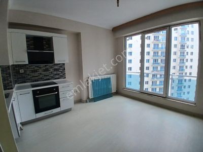 Esenyurt Zafer Mah. Şafak Rezidans 1+0 Eşyasız Kiralık Daire
