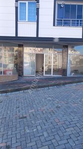 Güngören Badem Sokak’ta Köşe Konumlu 155 M² Satılık Ticari Dükkan | Yatırımlık