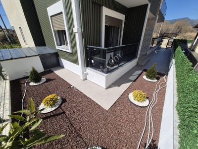 Balıkesir Edremit Tahtakuşlar'da Deniz'e Çok Yakın Satılık Tek Müstakil Villa