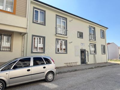Yaman'dan Hastane Mah. Satılık 1+1 Eşyalı Daire Hazır Kiracılı