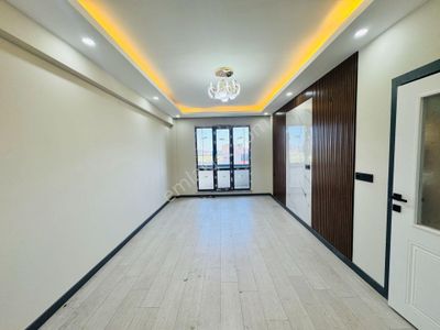 Güven'den Otoparklı, Ankastreli,yerden Isıtmalı Fırsat 2+1 Daire