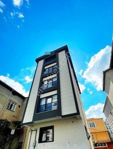 Mertcan Dan Adnan Kahveci Metroya Yürüme 3+1 Teraslı Lüks Dubleks Daire