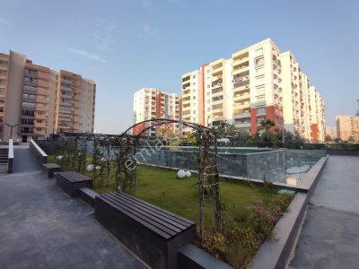 Kıyıboyun'da Blvr Üzeri Full Sosyal Donatılı 3+1 Bahçe Katı!!