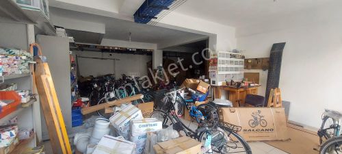 Stop’tan Merkez’de *kiralık Dükkan*