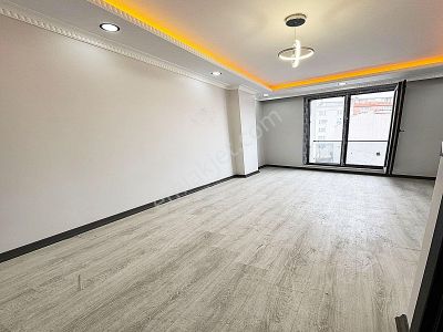 Merkezi Konumda %80 Krediye Uygun 2+1 Sıfır Ara Kat Dairei!