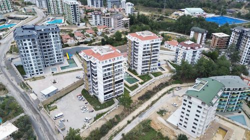 Alanya Avsallar'da 1+1 Full Aktiviteli Geniş Kiralık Daire